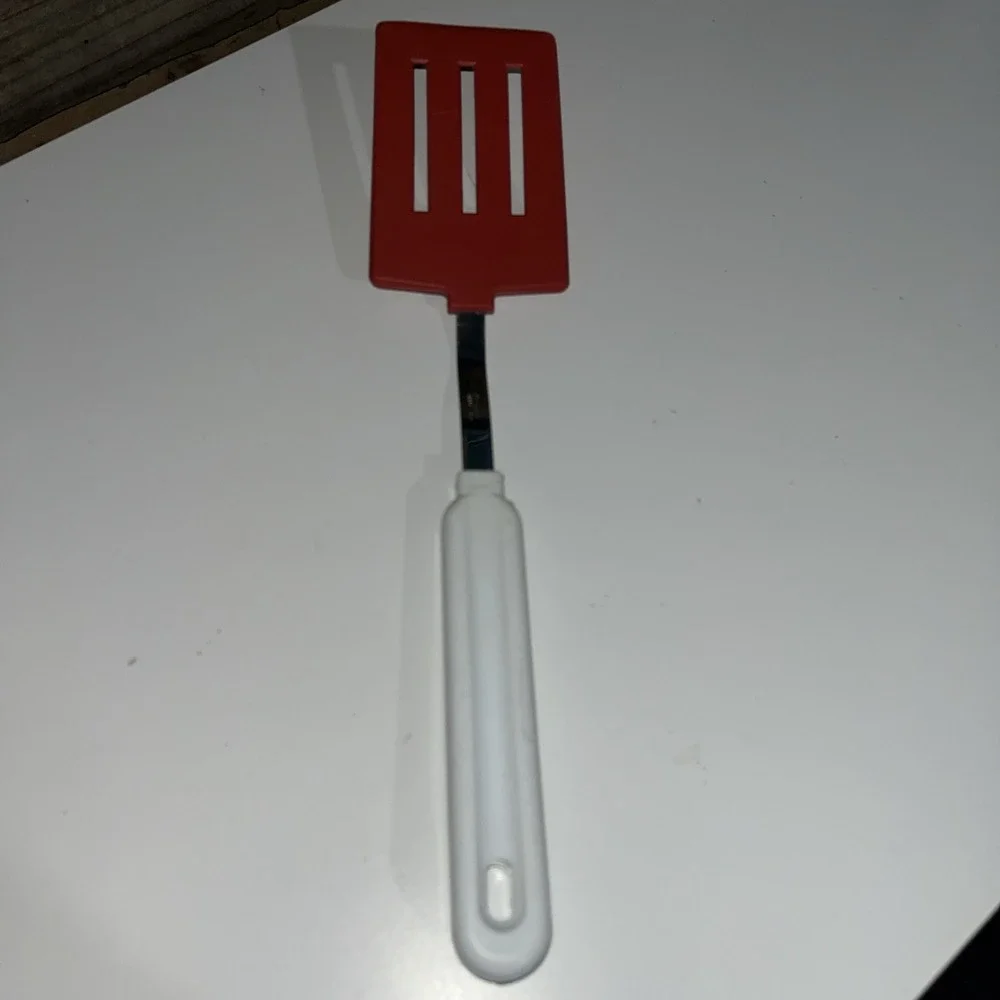 Vintage Slotted Spatula Red Flipper heat resist White Nylon Handle